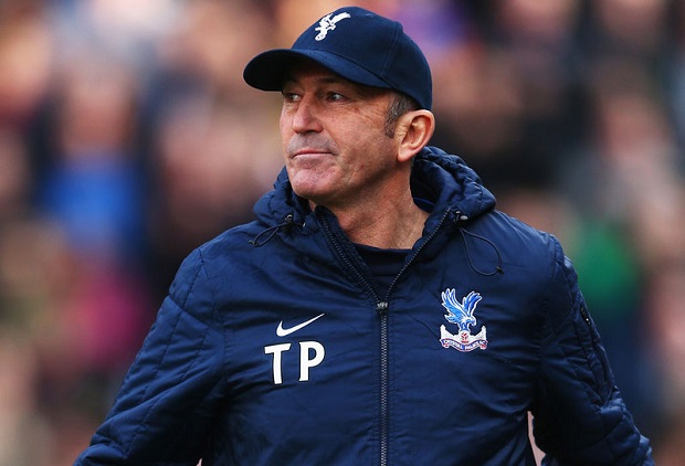 Tony Pulis Tinggalkan...