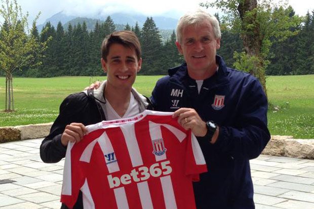 Fans Stoke Diminta Sabar...