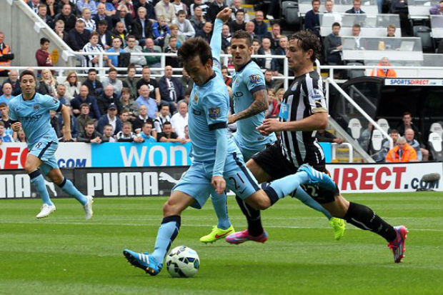 Silva dan Aguero Bawa...
