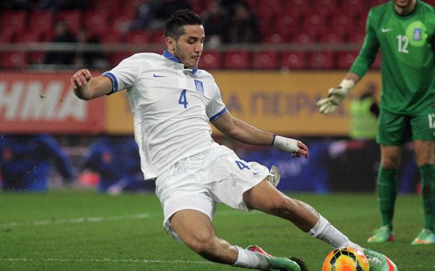 Manolas Resmi Jadi Anak...