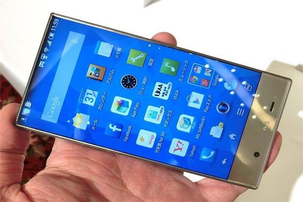 Sharp Rilis Smartphone...