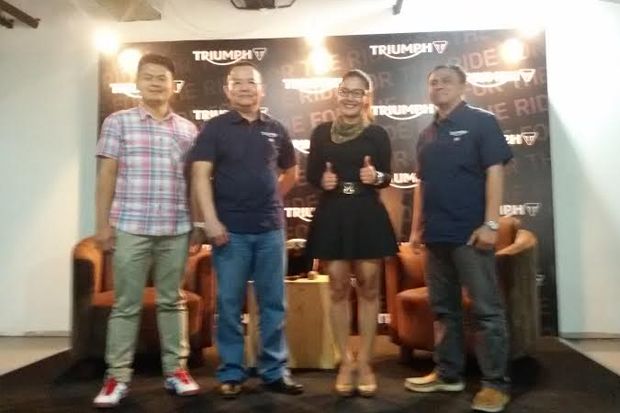 Triumph Optimis Raih...