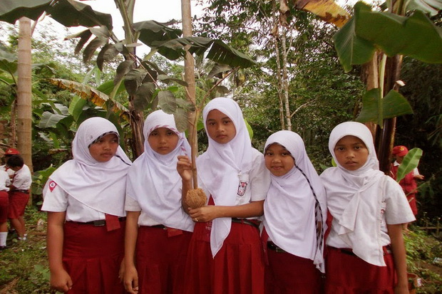 Sekolah Negeri di Papua...