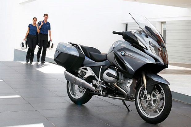 NHTSA Rilis Pencarian...