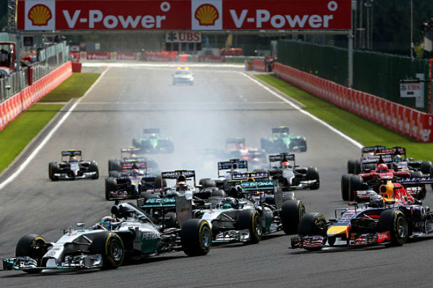 Hamilton: Rosberg Sengaja...