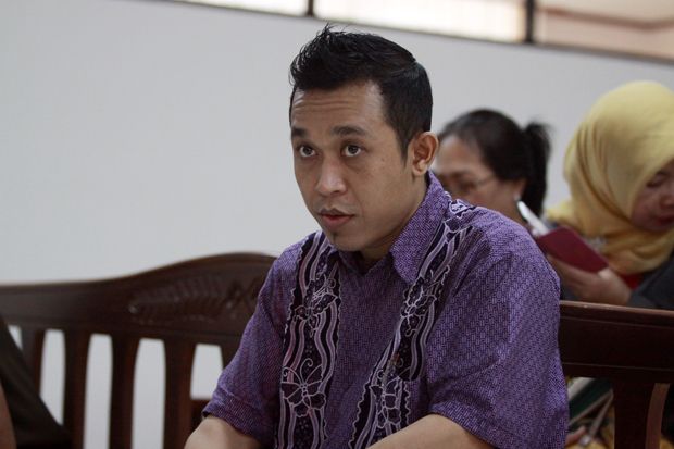 Putus Kasus Office Boy,...