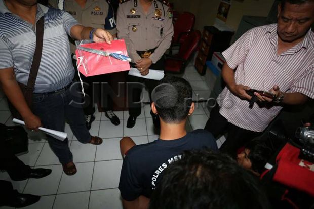 Kakak Pelaku Pembunuhan...