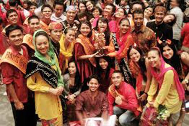 Ahok Ingin Abang-None...