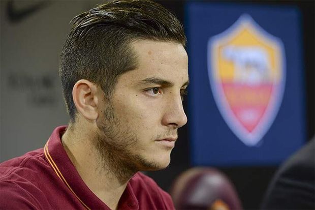Manolas Ingin Buang...