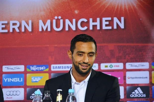 Benatia Antusias Bertemu...