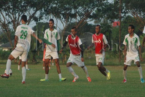 Persebaya v Persepam;...