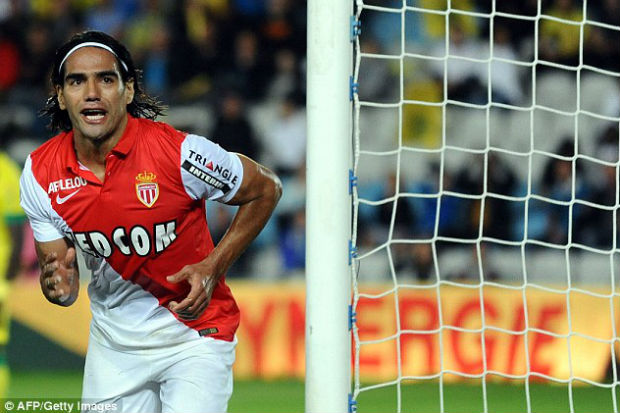 Falcao Setuju Gabung...