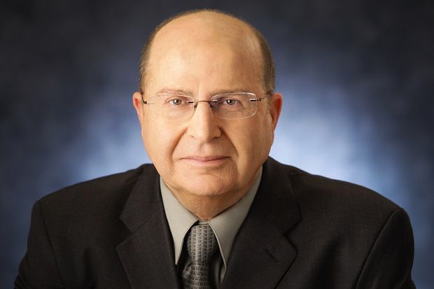 Menhan Israel: Timur...