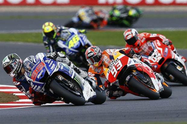 Rossi Bahagia Lolos...