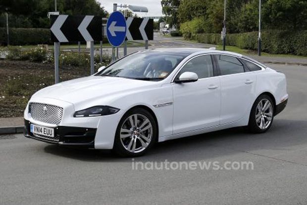 Jaguar XJ Series Baru...
