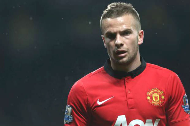 Tom Cleverley Merapat...