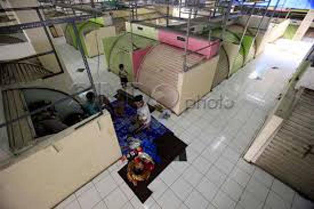Pedagang Blok G Tolak...