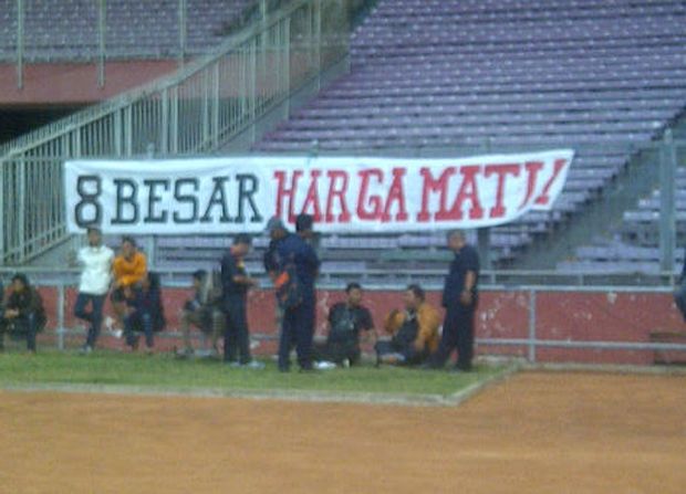 Spanduk 8 Besar Harga...