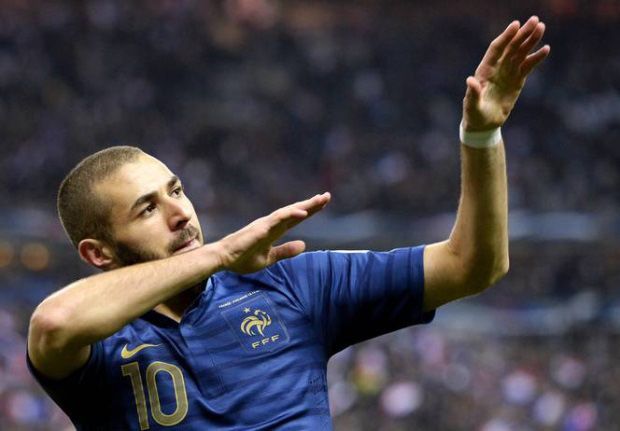 Benzema Melawan Kutukan...