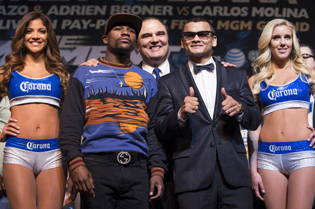 Mayweather Dituding...