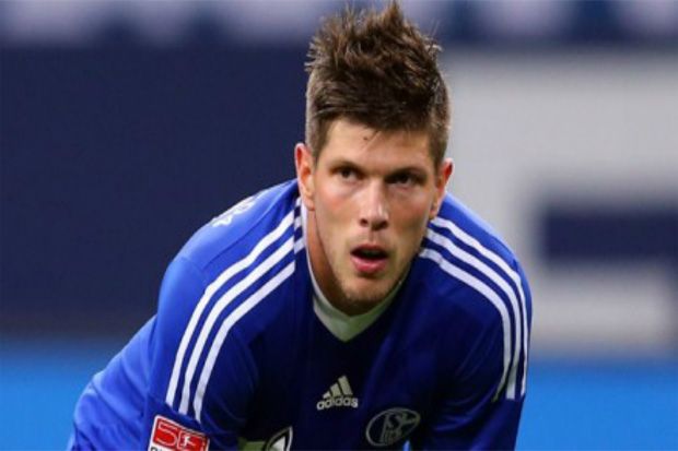 Schalke Bantah Huntelaar...