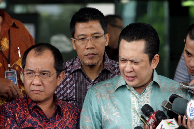 Bamsoet: Manuver Tim...