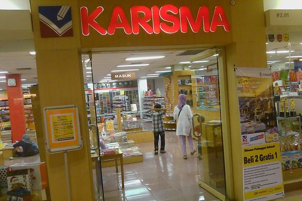 Toko Buku Karisma Akan...