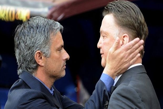 Mou Dukung Van Gaal...