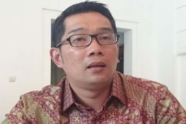 Ridwan Kamil Laporkan...