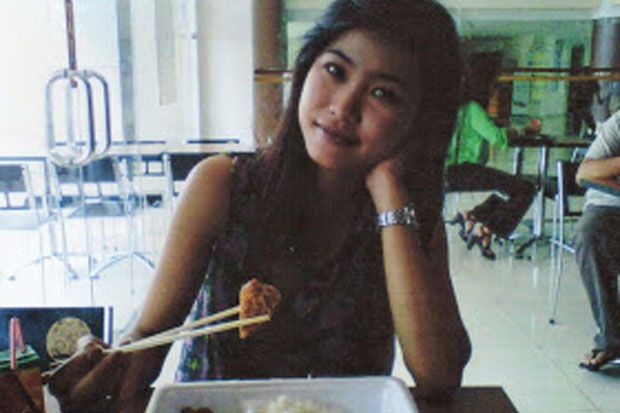 Wanita Muda ini Kabur...