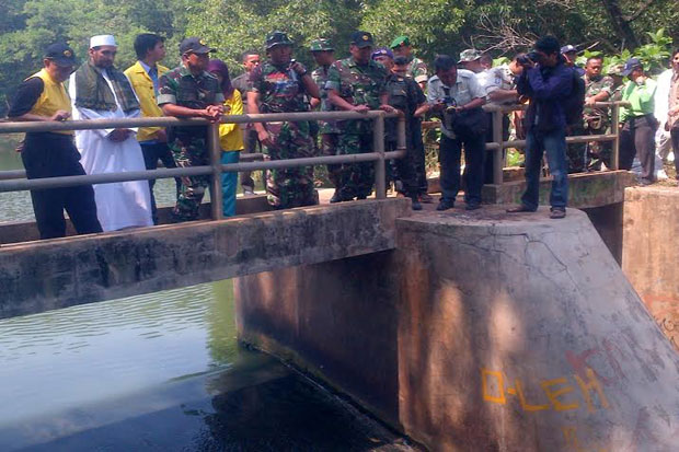 Ribuan Anggota TNI Nyebur...