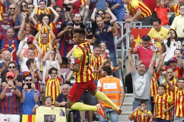 Dua Gol Neymar Buat...
