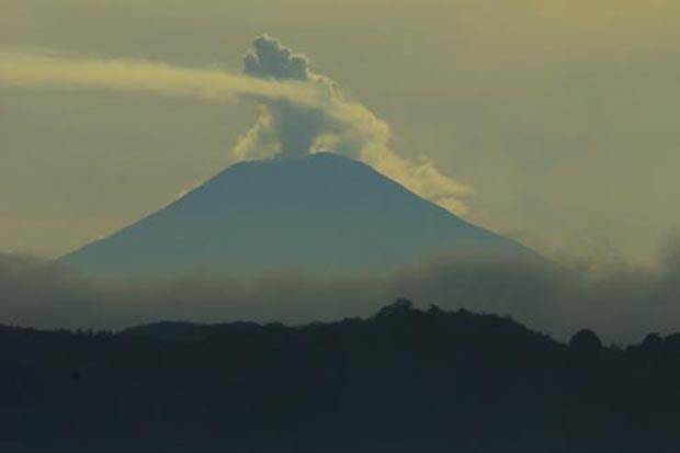 Aktivitas Menurun, Gunung...