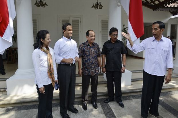 Sore Ini, Tim Transisi...