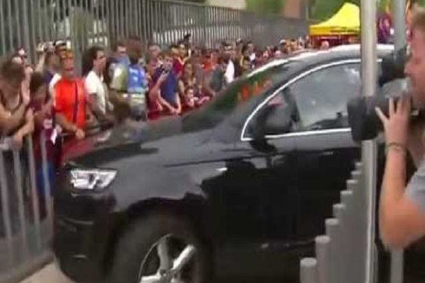 Ups! Vermaelen Gagal...