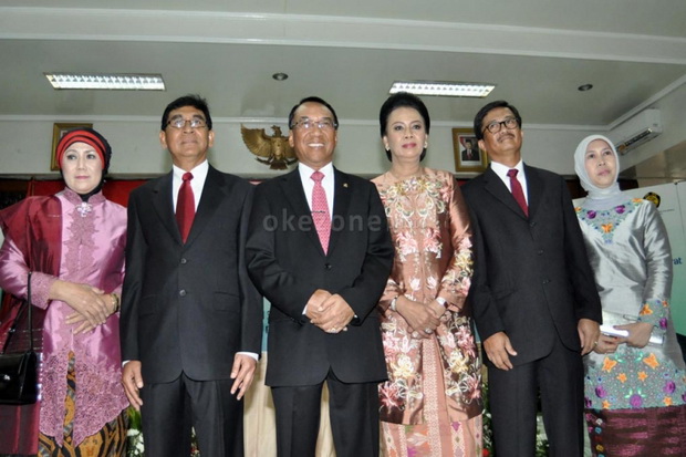 Istri Jero Bungkam Ditanya...