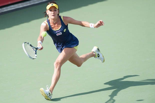 Radwanska Melenggang...