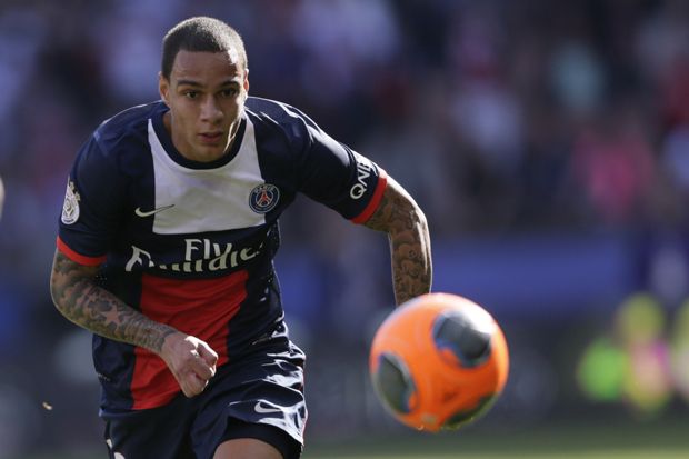 Van Der Wiel Datang...