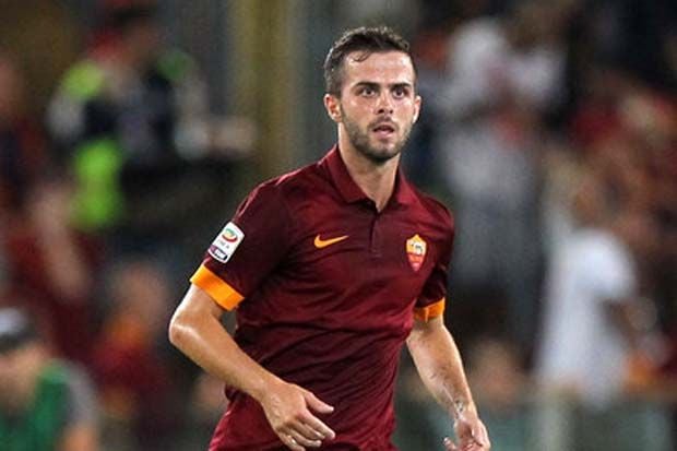 Pjanic Bersiap Hadapi...