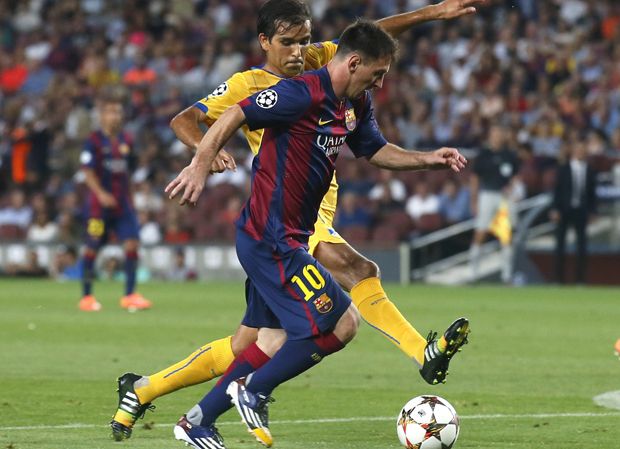 Apoel Permalukan Barcelona