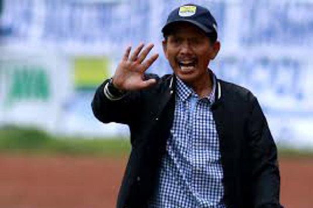 Adu Hebat Pelatih di...