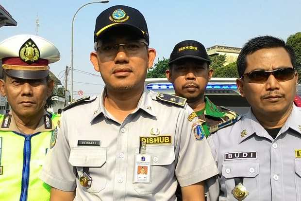 Stasiun dan Terminal...