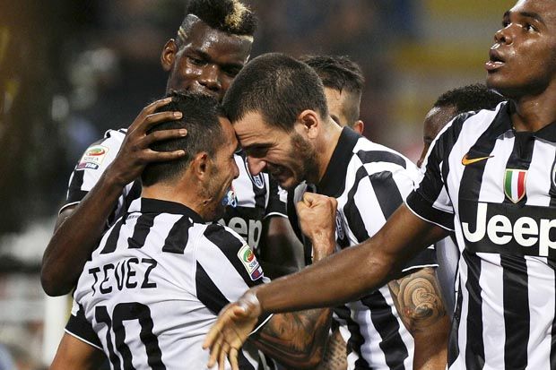Tevez Bantu Allegri...