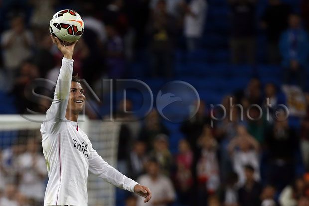 Ronaldo Mengukir Rekor...