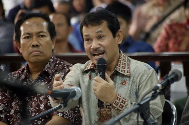 Rachmat Yasin Didakwa...