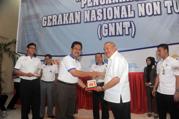 Gubernur Buka Secara...
