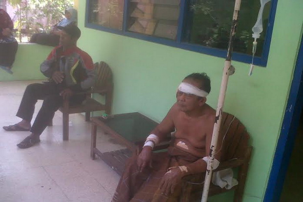 Apes, Perbaiki Becak...