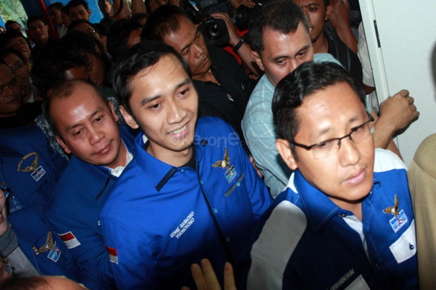 Ibas: Gimana, Peci Saya...