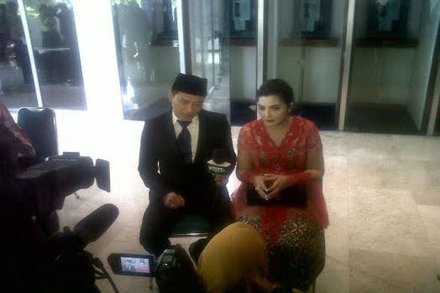 Dilantik, Anang Gandeng...