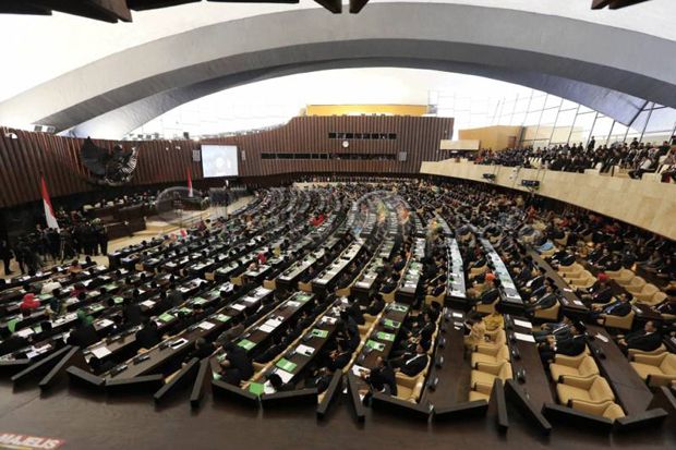 Sempat Dibuka, Sidang...